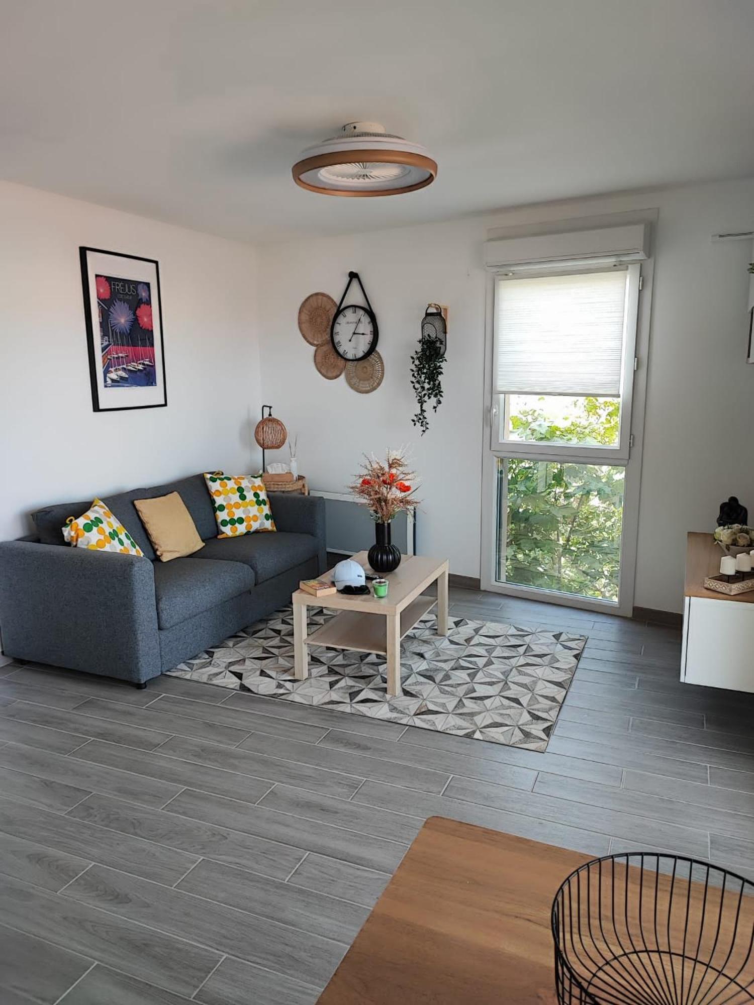 Classe 3 Etoiles A 150m De La Appartement