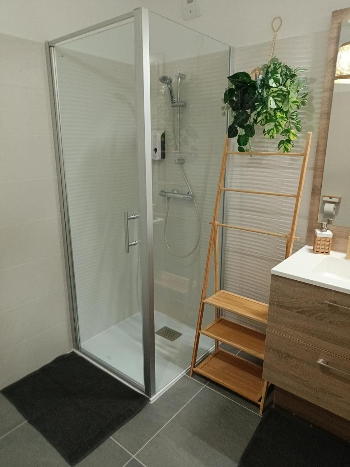 Classe 3 Etoiles A 150m De La Appartement