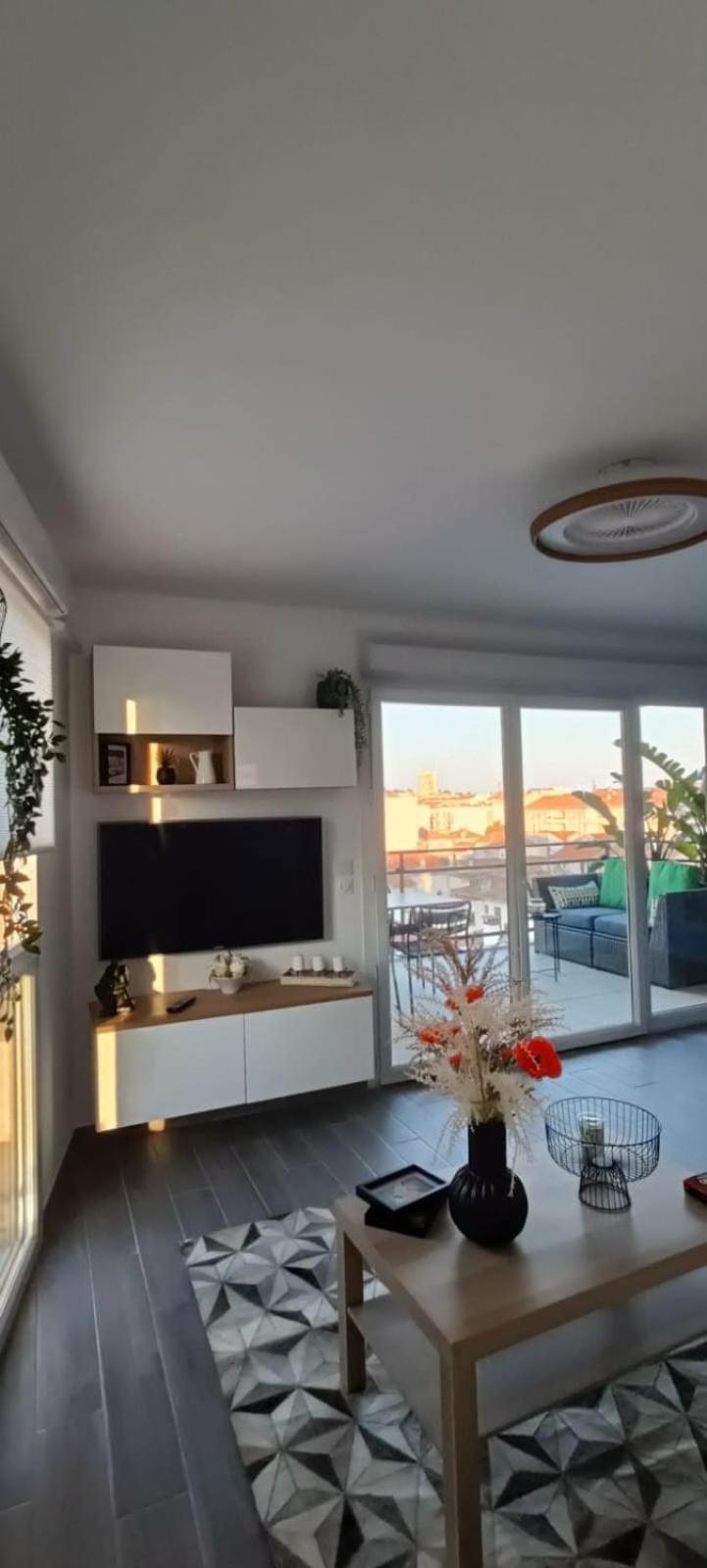 Classe 3 Etoiles A 150m De La Appartement Fréjus